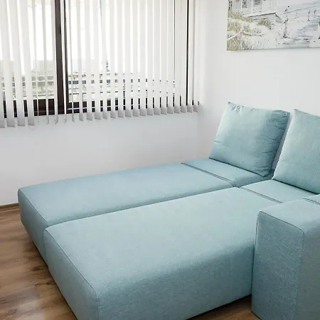 Cozy Seaside Escape - Stylish 1-bedroom In By Flat Mаnager * Balcsik
